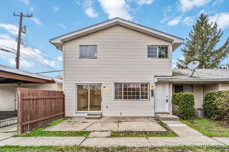 Primary Photo - 2125 W Grace Ave