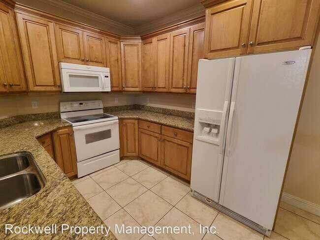 Building Photo - 3 br, 2 bath House - 209 N 1200 W Unit 201