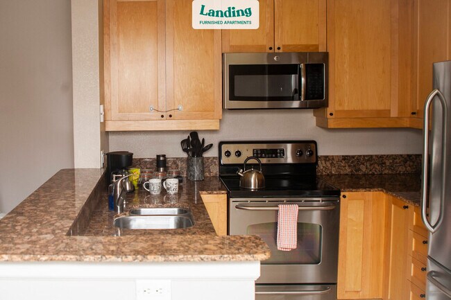 Foto del edificio - 3737-3737 Nobel Dr