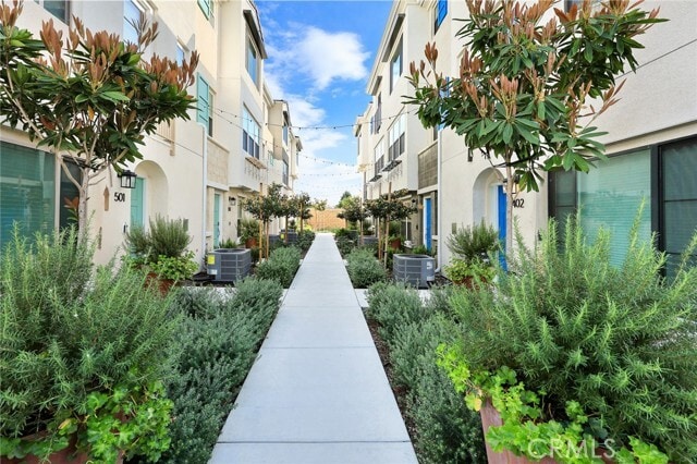 Building Photo - 507 S Andrew Ln