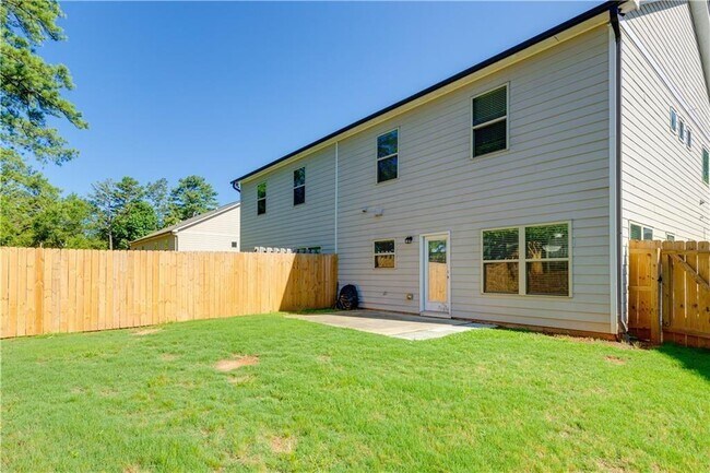 Foto del edificio - 4758 Highland Ave
