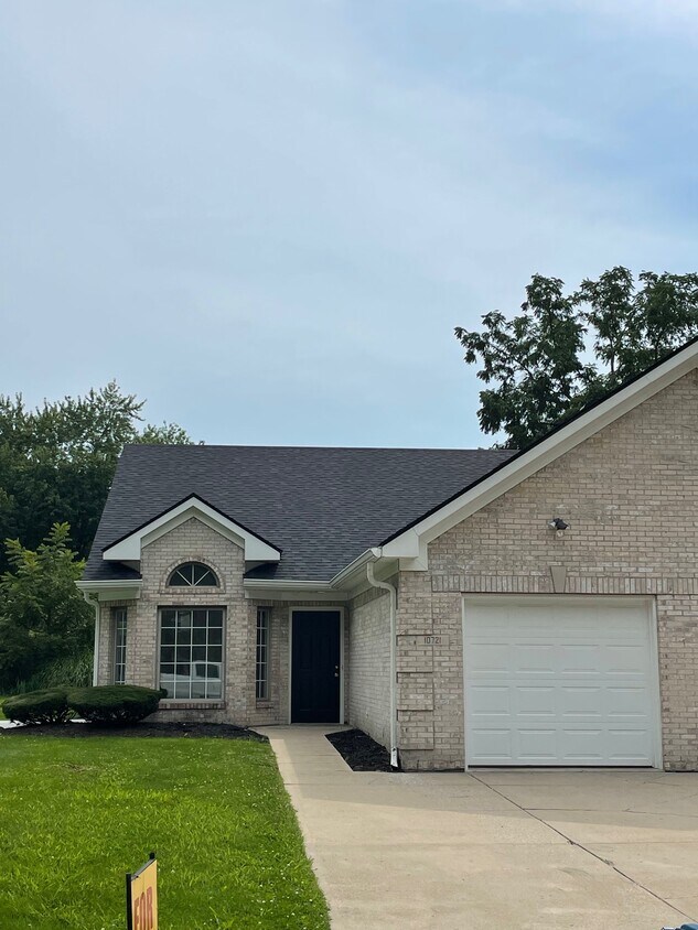 Foto principal - 10721 N Park Ave