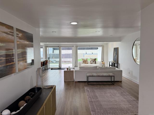 Building Photo - 1110 Sea Village Dr