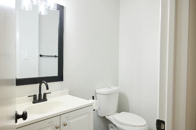 Photo - 1711 S 1300 E House