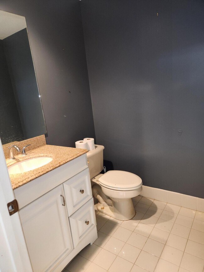 Foto del edificio - 5242 Victoria Cir