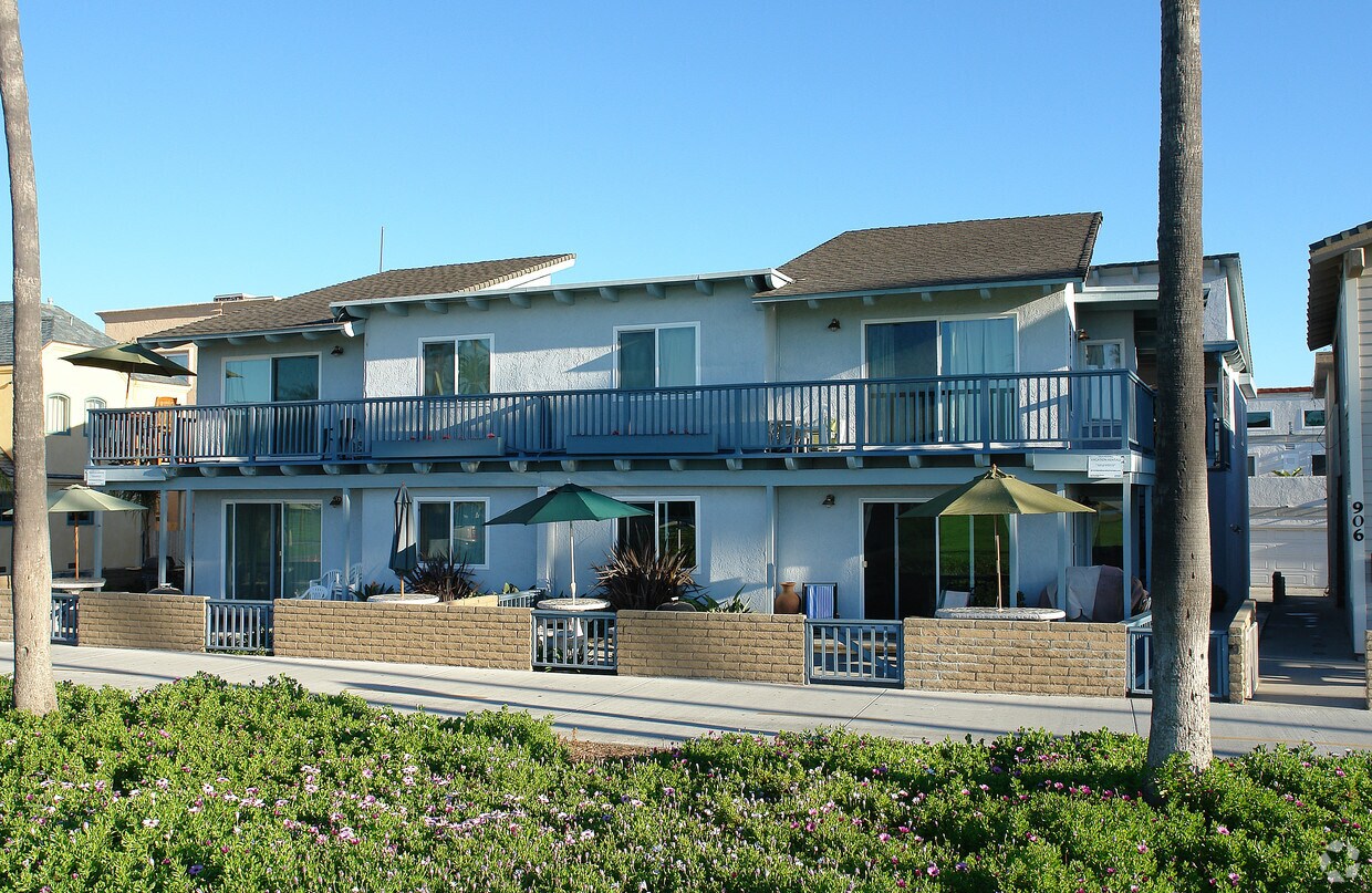 Building Photo - 900 E Oceanfront