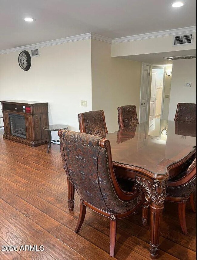 Foto del edificio - 6767 N 7th St