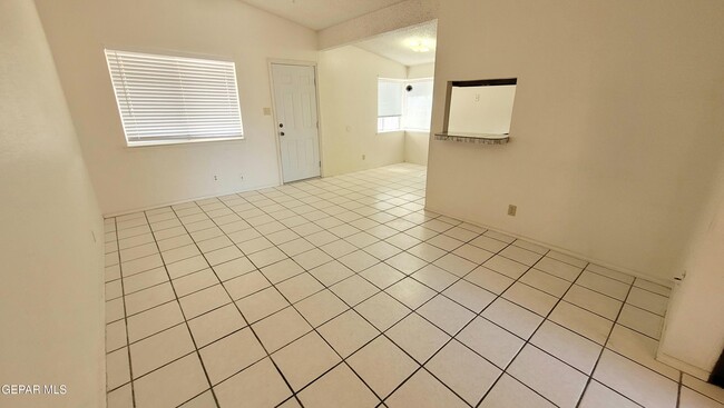 Building Photo - 1536 Dick Mayers Dr