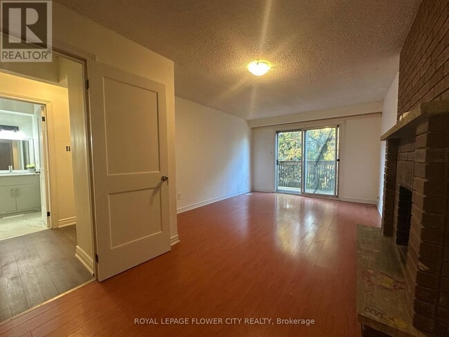 Building Photo - 24 Peterson Ct