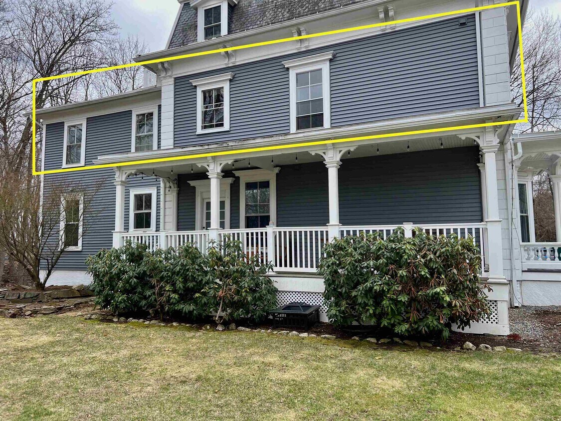 Primary Photo - 44 Cushing St