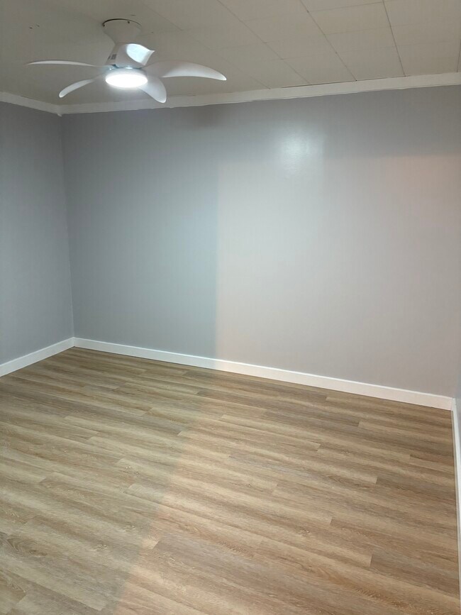 Foto del edificio - 209 Carsley Rd