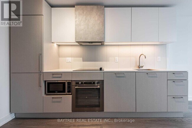 Photo du bâtiment - 19 Western Battery Rd