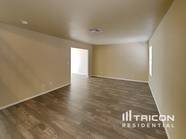 Building Photo - 5268 Marauder Ct