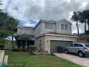 Building Photo - 5708 Saddle Trail Ln