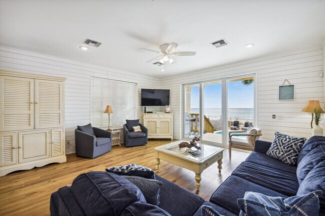 Foto del edificio - 8013 Surf Dr