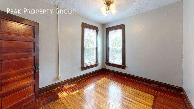 Foto del edificio - 1638 N 4th St