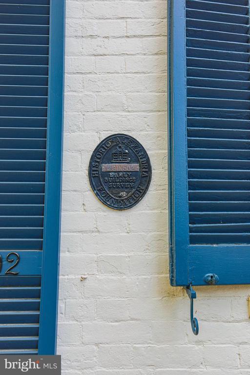 Building Photo - 502 Cameron St