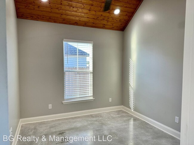 Building Photo - 3 br, 2 bath House - 309 Colorado Rd.