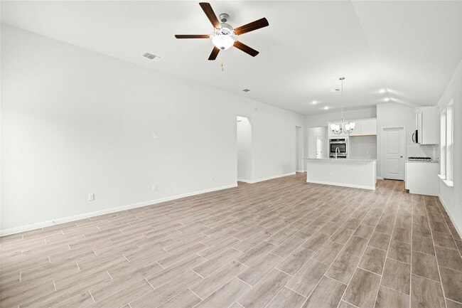 Building Photo - 329 Bright Star Ln