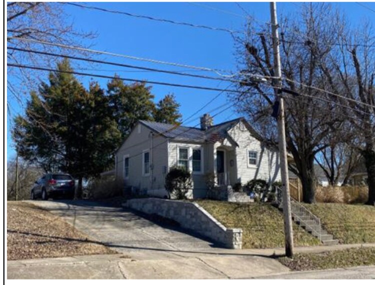 Foto principal - 1012 Perry Ave