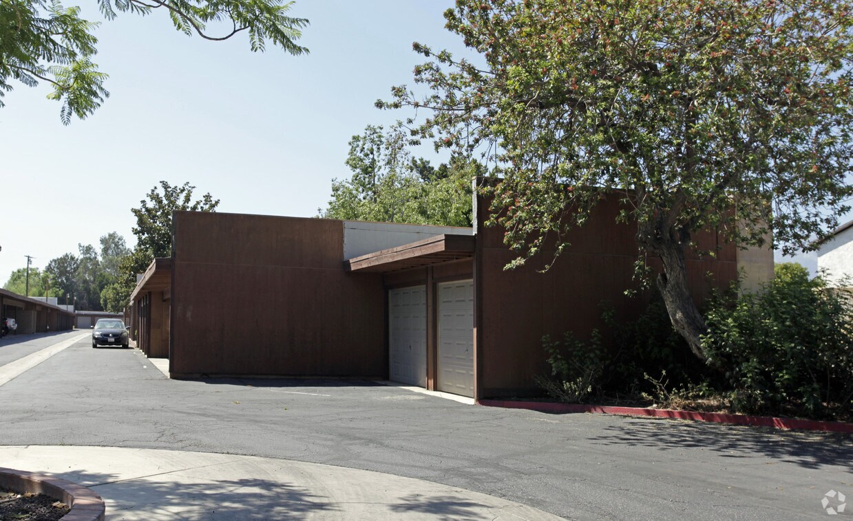 Building Photo - 9030 Newport Ave