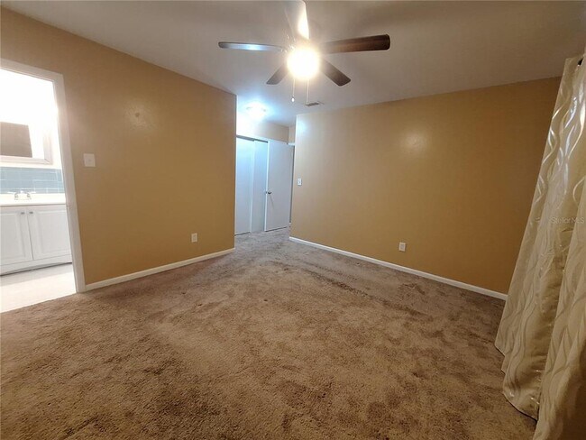 Foto del edificio - 11103 N 21st St