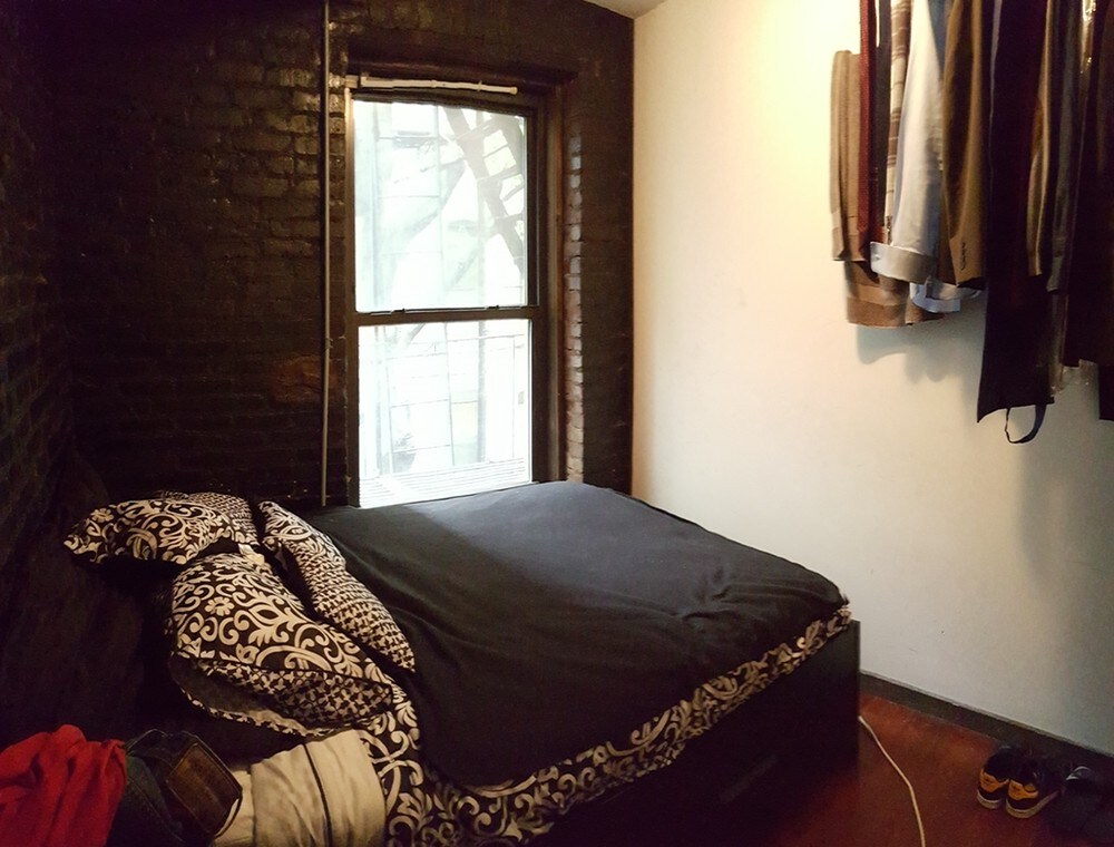 Primary Photo - 520 E 14th St