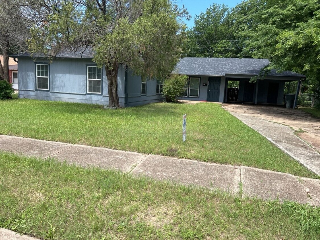 Foto principal - 1111 Jacqueline St