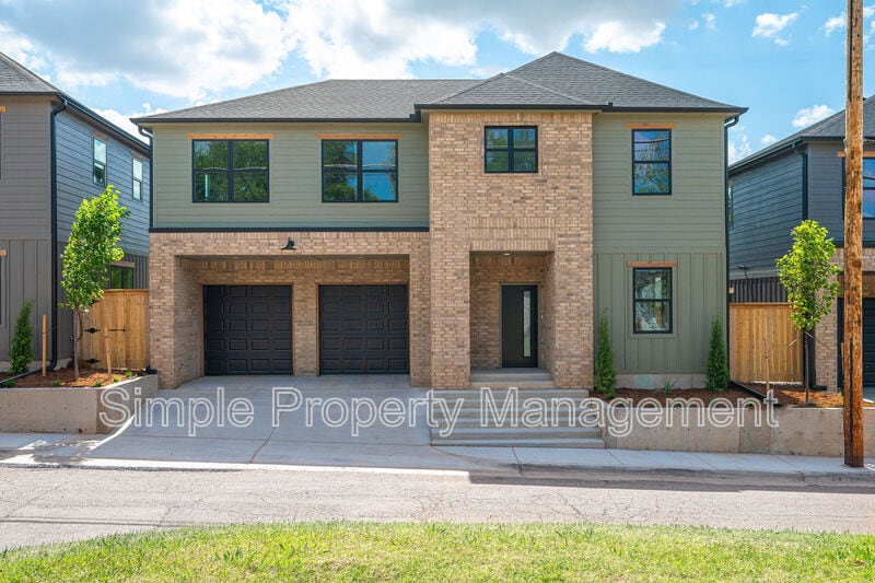 Primary Photo - 4021 N Indiana Ave