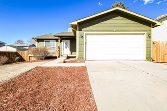 Building Photo - 19617 E Bails Pl