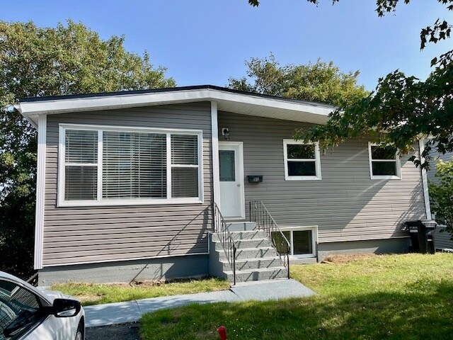 Photo du bâtiment - 98 Larkhall St