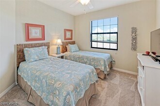 Building Photo - 9735 Acqua Ct