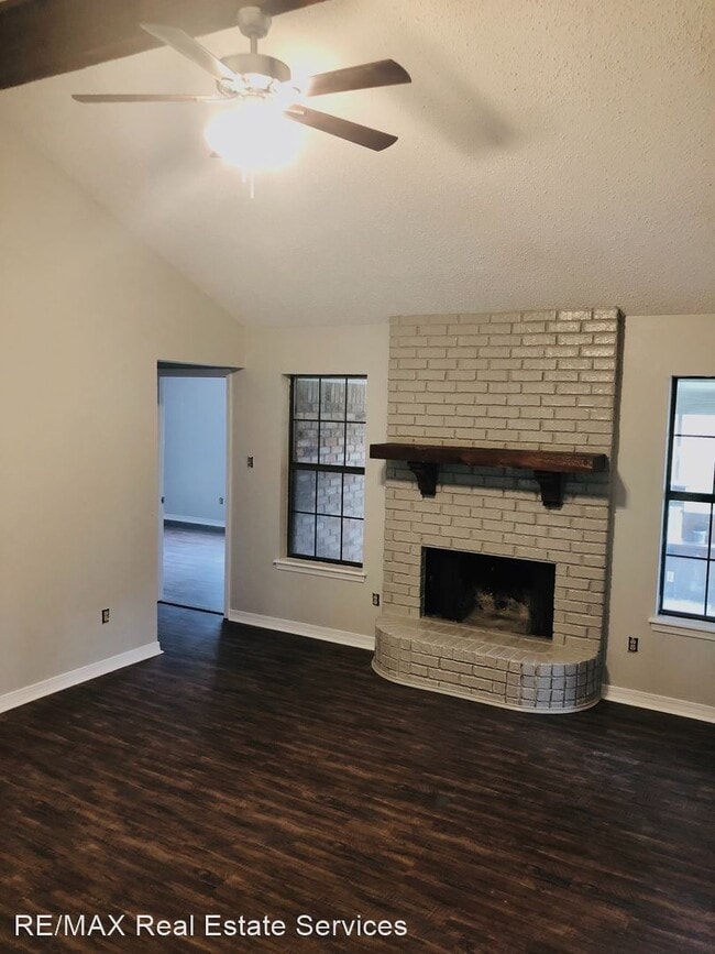 Building Photo - 3 br, 2 bath House - 2500 Brookhaven