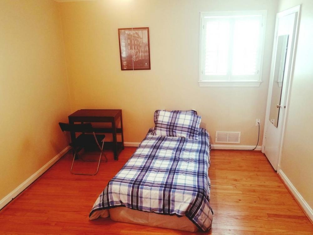 Primary Photo - 1 bedroom in Silver Spring MD 20910