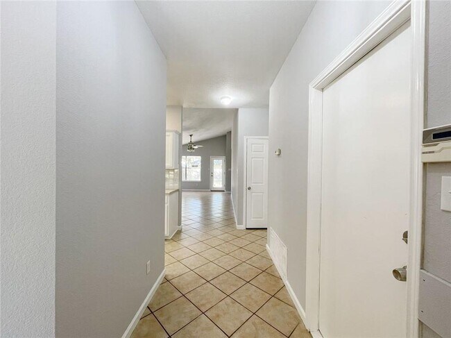 Building Photo - 2512 Claudia Drive, Leander, TX 78641 - 3 ...