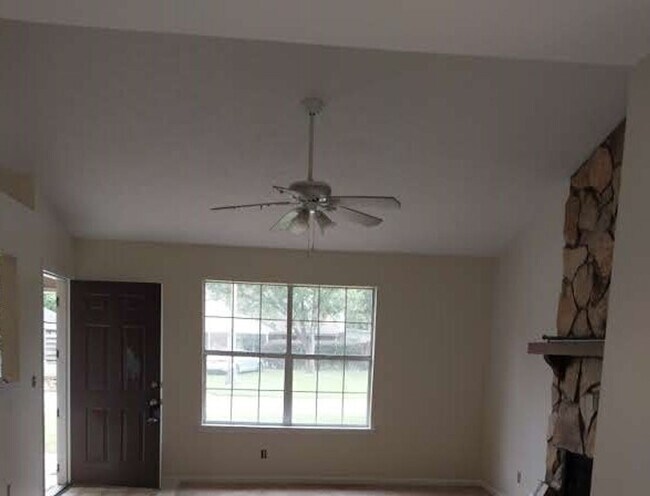 Building Photo - 3BD/2BA HOME FOR RENT
