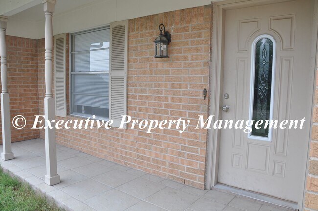 Foto del edificio - 1801 Dennis Street Copperas Cove, TX 76522...