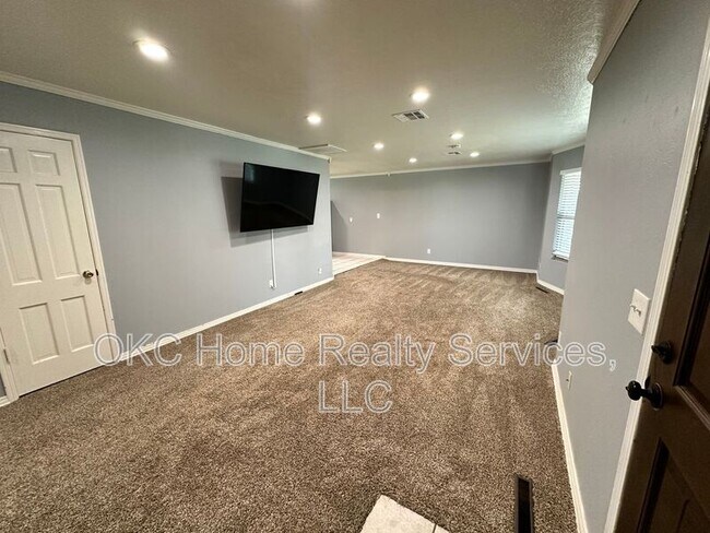 Photo - 2250 NW 55th St House