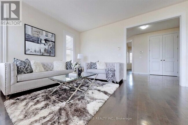 Building Photo - 1572 Cahill Dr