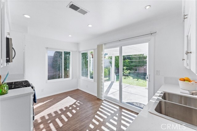 Building Photo - 14882 Groveview Ln