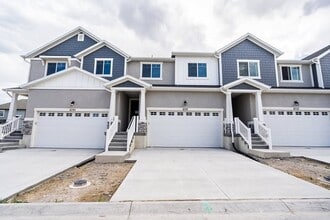 Building Photo - 1544 N 3740 W