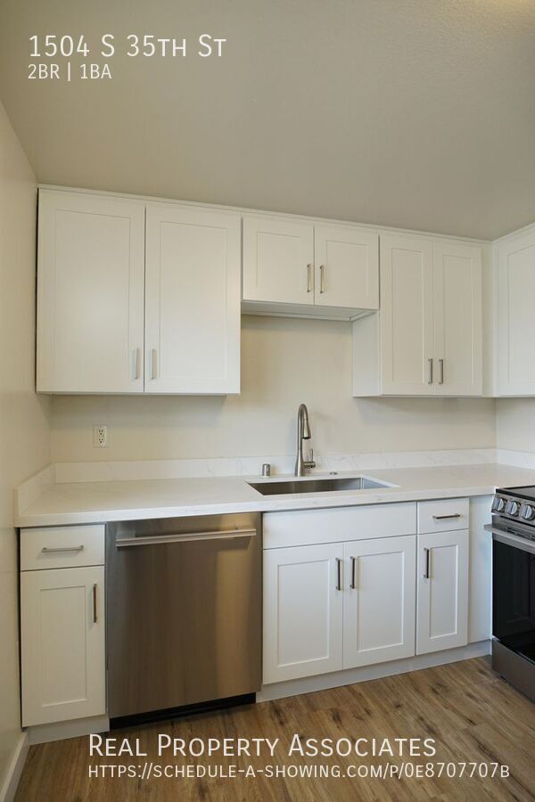 Foto del edificio - 1504 S 35th St