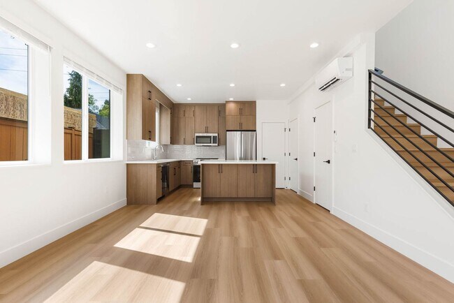 Foto del edificio - 108 6th St South