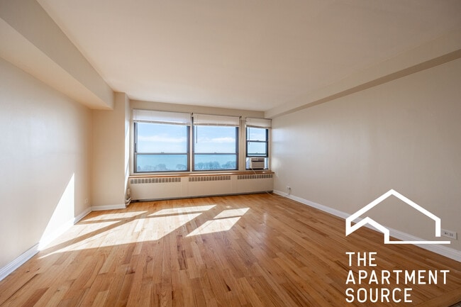 Building Photo - 4180 N Marine Dr