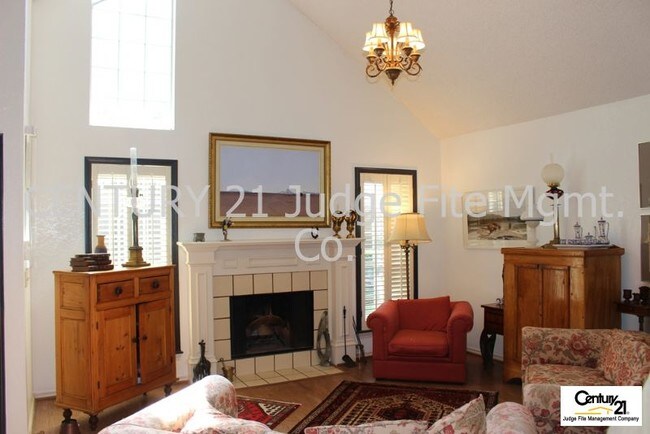 Foto del edificio - 17860 Windflower Way
