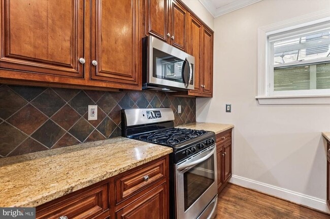 Foto del edificio - 1116 C St NE