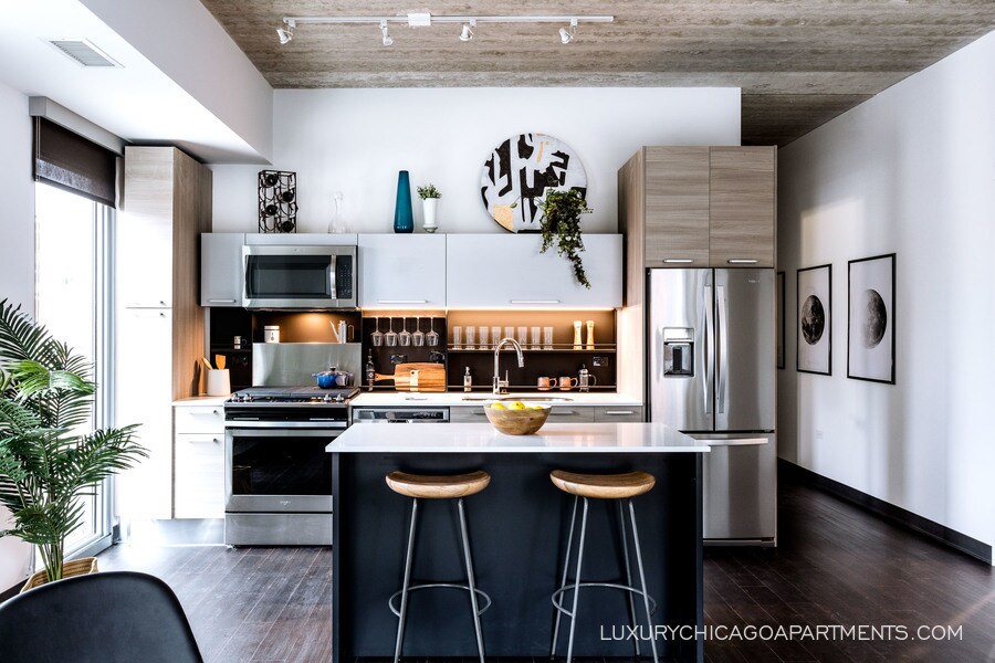 Foto principal - 710 W Grand Ave