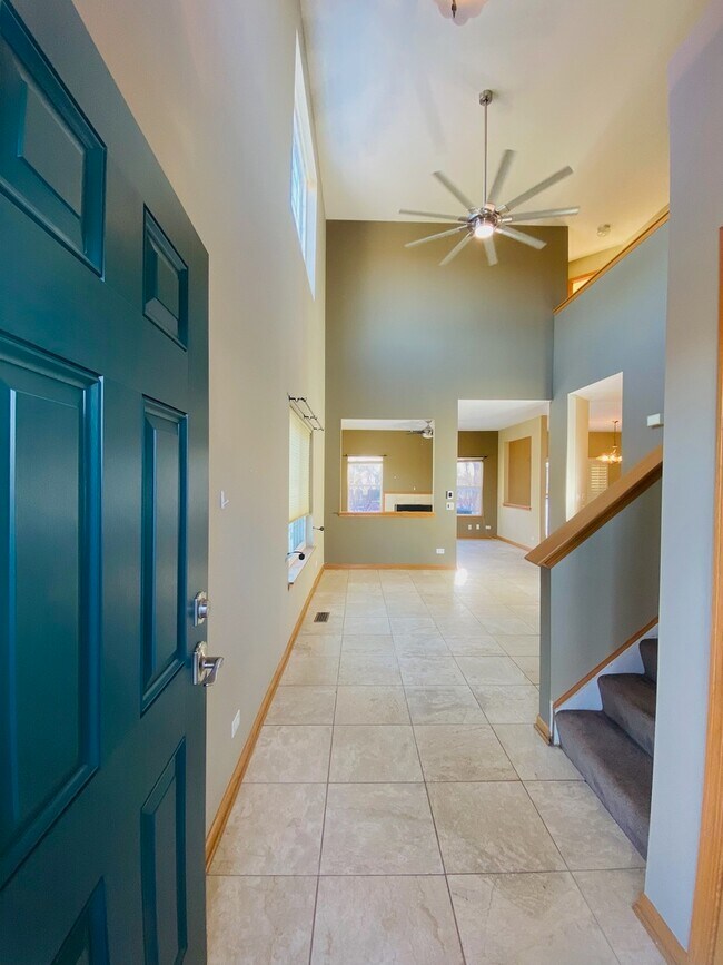 Building Photo - 859 Asbury Dr