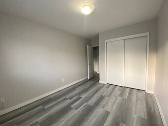 Building Photo - Princeton Manor