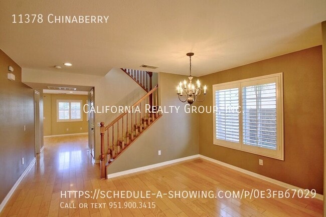 Foto del edificio - 11378 Chinaberry-
